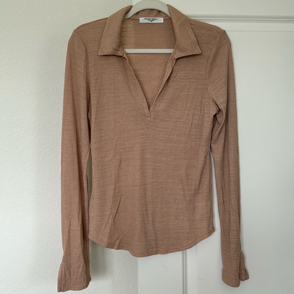 Long sleeve light top